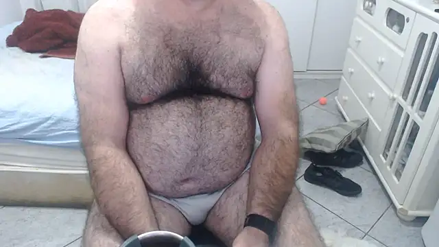 MysterBearMG webcam
