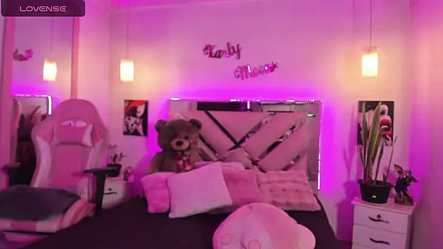 Karly_moon webcam