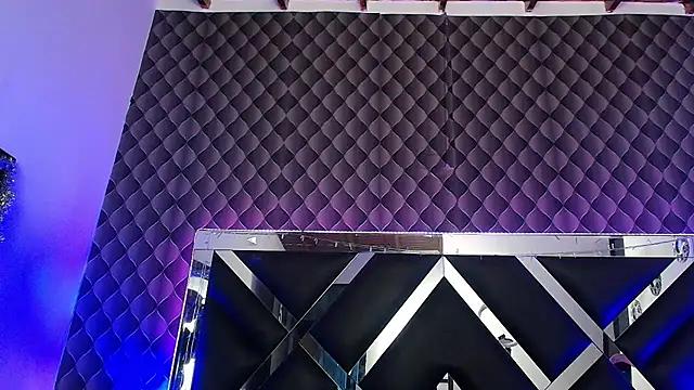 victoriaa_lee_ webcam