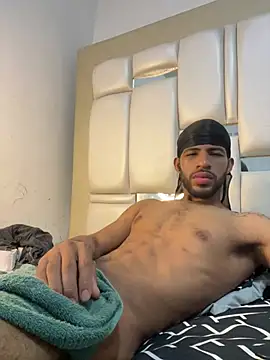 Criistian_prado webcam