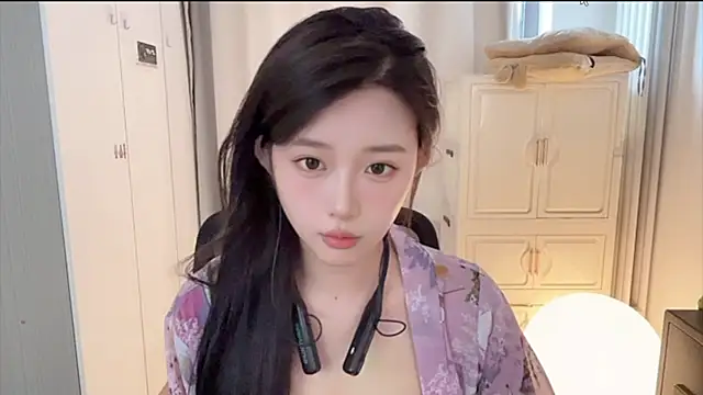yiyi5588 webcam
