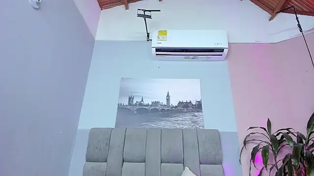 valery_rivers webcam