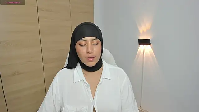 LAY_LA_ webcam