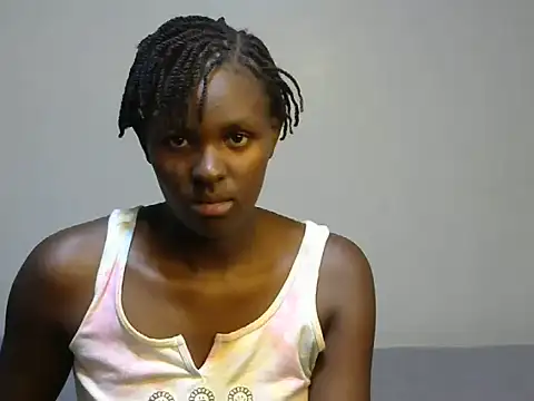 shypretty live cam on StripChat