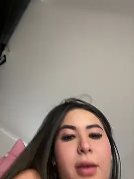 Jenn_Layton webcam