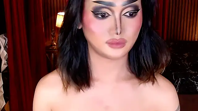 IndestructibleLily webcam