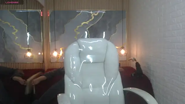 DominantBoy4 webcam