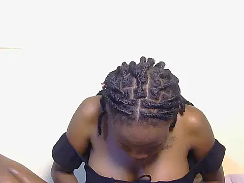 pookie_smiles webcam