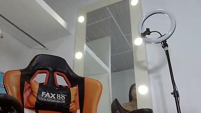 EvaTiffany webcam