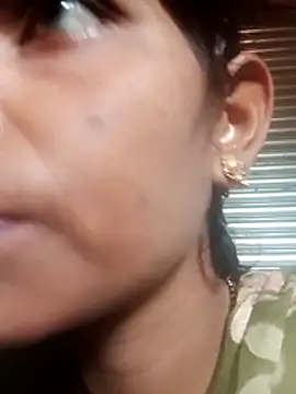 Cut_usha35 live cam on StripChat