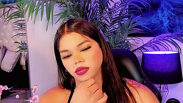 Keira_Fox31 webcam