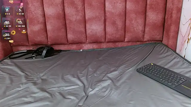 hilaryythompson webcam