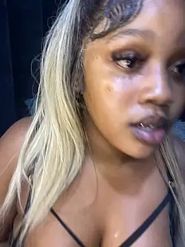 THICKBARBIE32 avatar