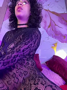 Woo_isDaphne webcam