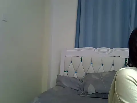 Prettyxoxoo webcam