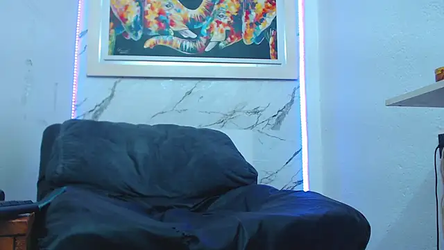 targuerian22 live cam on StripChat