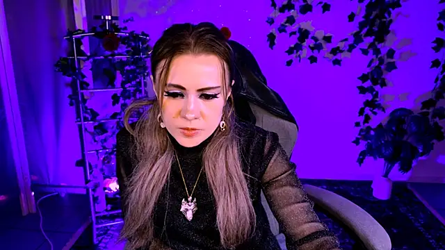 Kumiho_7777 webcam