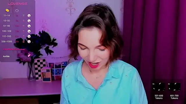 KindHazelHere_ webcam