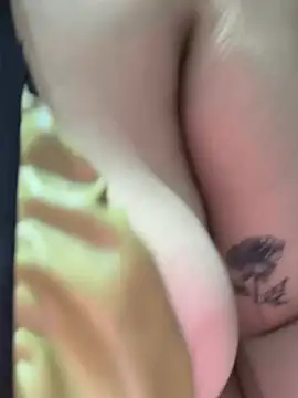Daniela-rosee webcam