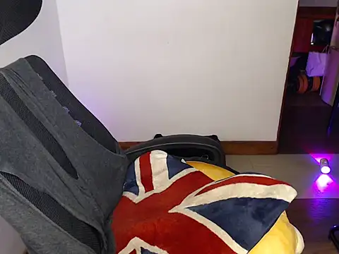 Hot_Muscle69 webcam