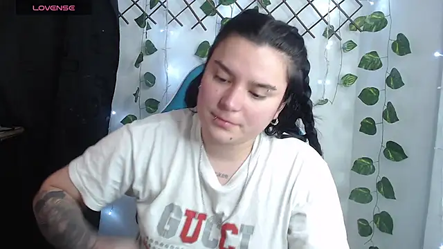 Nika_1_ webcam