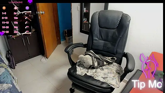 peanut_tangerine webcam