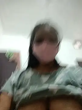risky_women (F milf) - Possy fringing 🔥