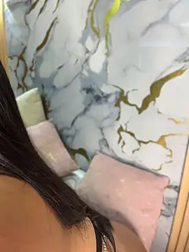 emily-Hornyy webcam