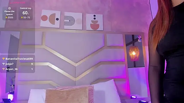 Victoria-Luxx webcam