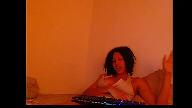 kam_78h (G teen) - Suck pussy and french kiss