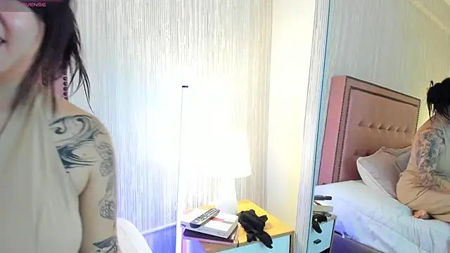 LinaBlack_ webcam