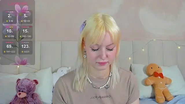 AdeleSilvy webcam