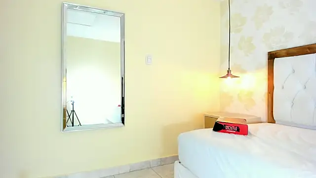 IRISCLARK1 webcam