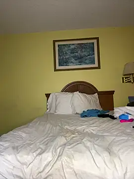 TiffaneyLove webcam