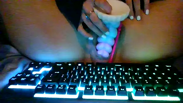 thepeachiestprincesss webcam
