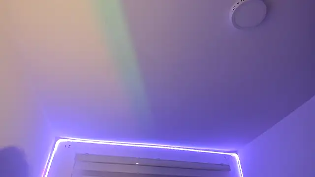 Agatha_Marin webcam