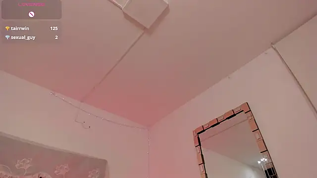 BonnieCute_ webcam