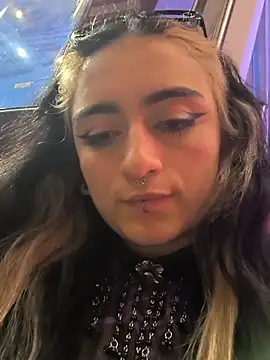 Lila_Desiree webcam