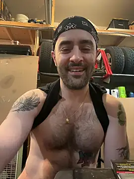 Fade_Solo webcam