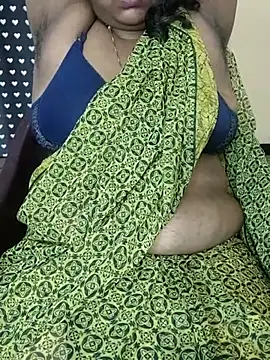Yoursriya25 webcam