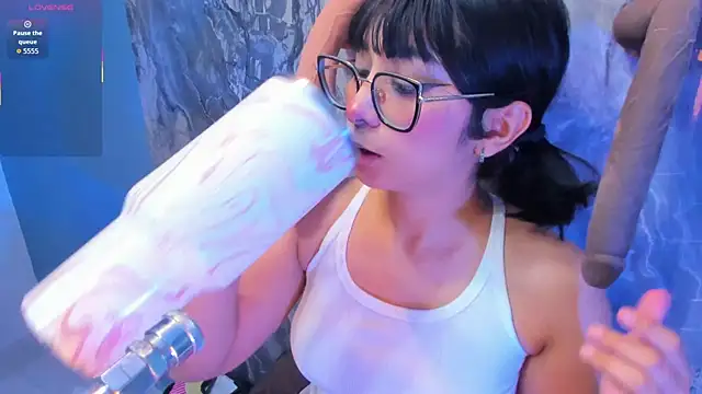 linda_sofi__ webcam