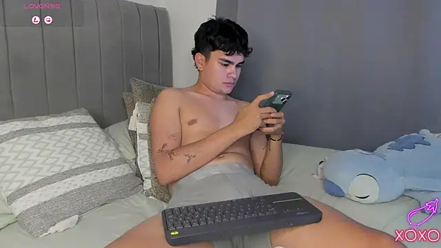 JARETHH webcam