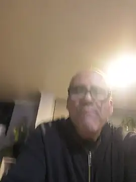Guapo007sexy webcam