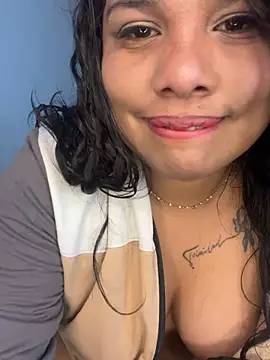 Rashell1_Queen webcam