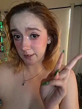 NaomiShimizu webcam