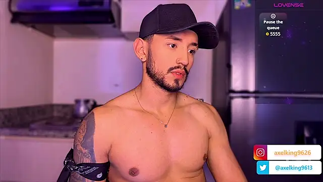 AxelKing1326 webcam