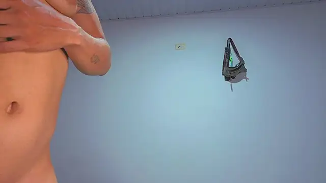 lana_roman webcam