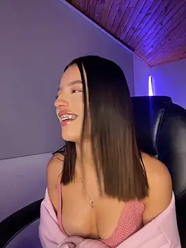 Sofia18_pinkk webcam