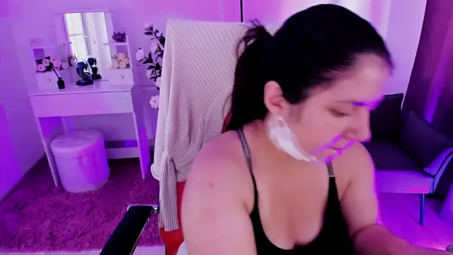 DiaAngell webcam