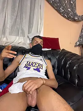 Yassir-xxxl webcam
